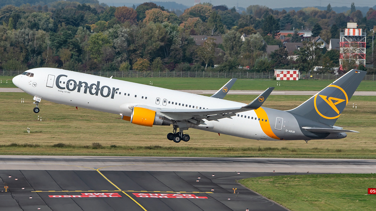 D-ABUB Condor Boeing 767-300(ER)