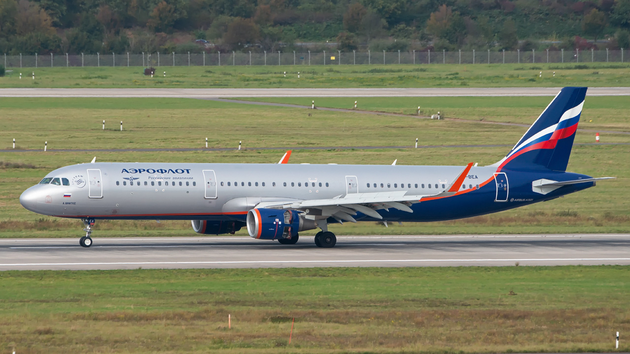 VP-BEA Aeroflot Airbus A321-200/S