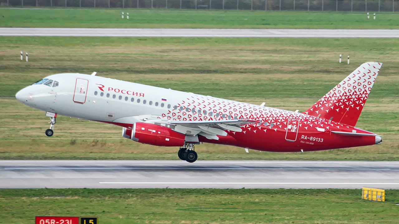 RA-89133 Rossiya Airlines Sukhoi SuperJet 100-95B