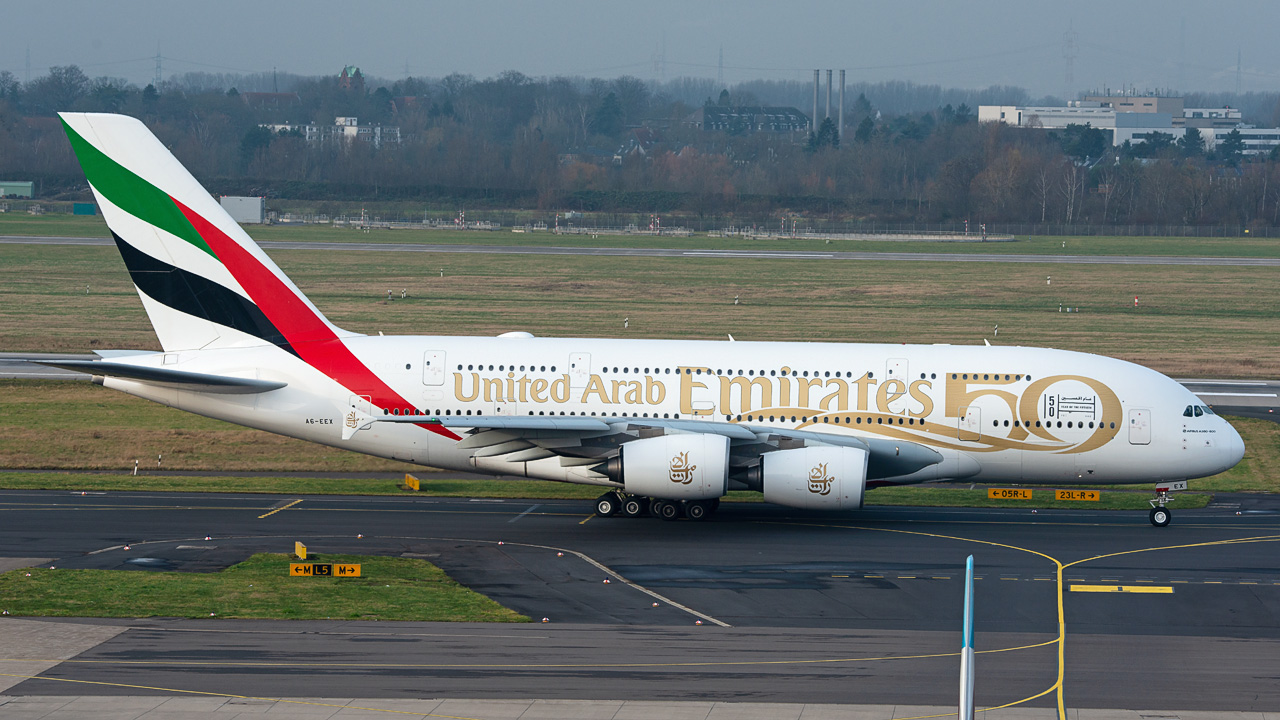 A6-EEX Emirates Airbus A380-800