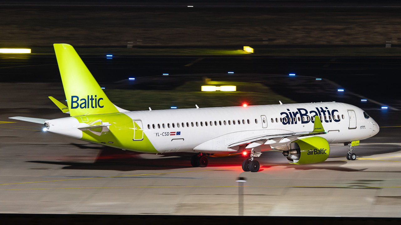 YL-CSD airBaltic Airbus A220-300