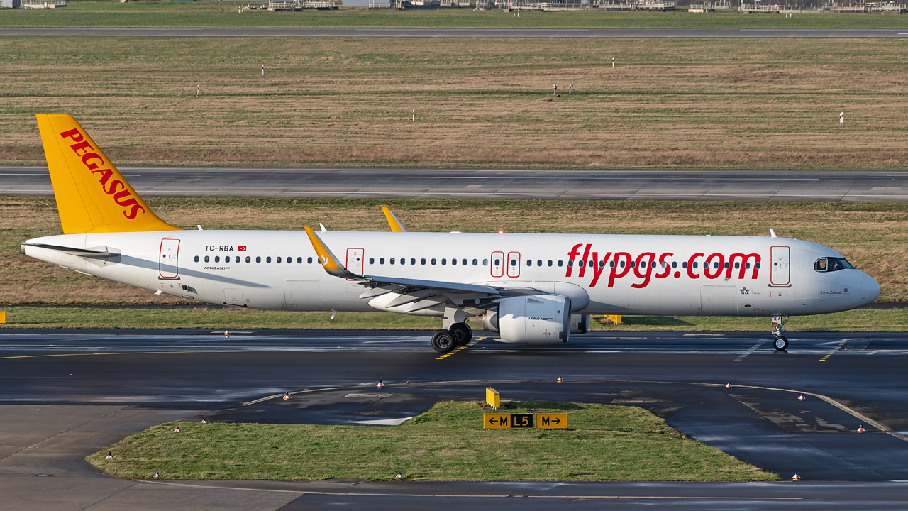 TC-RBA Pegasus Airlines Airbus A321-200neo