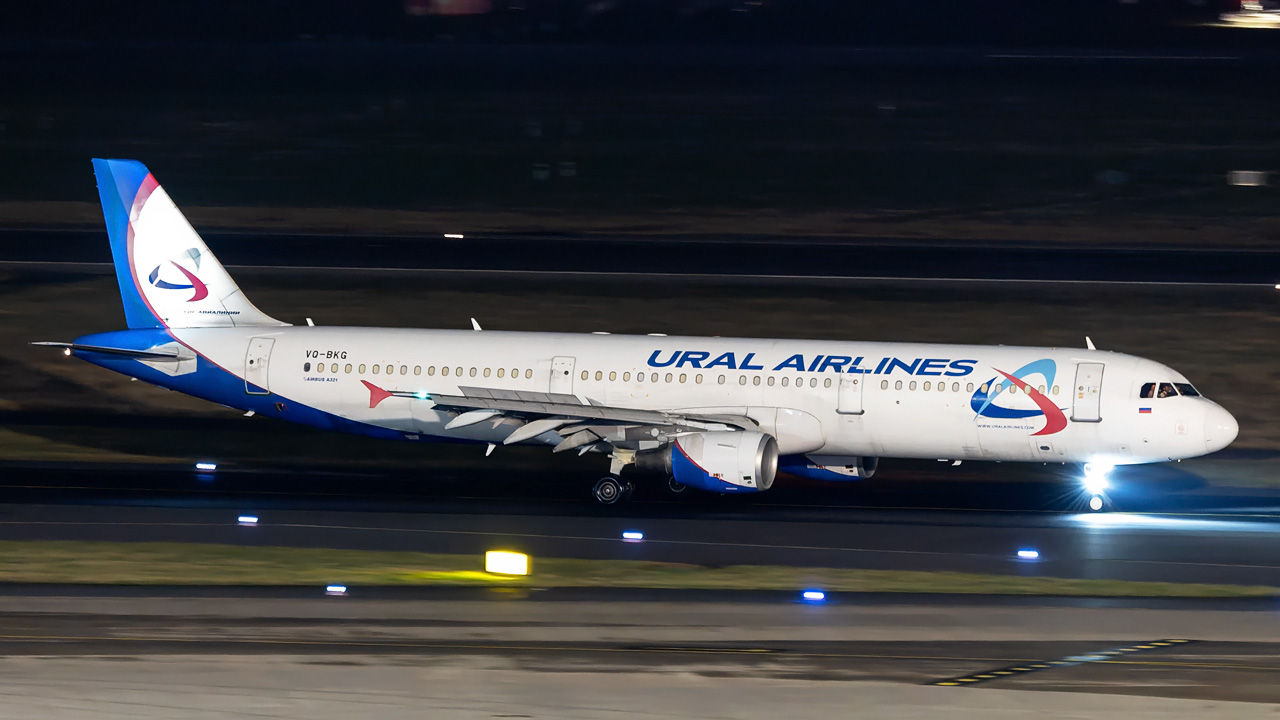 VQ-BKG Ural Airlines Airbus A321-200