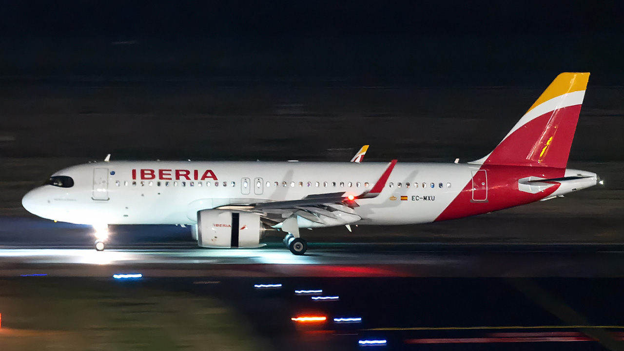 EC-MXU Iberia Airbus A320-200neo