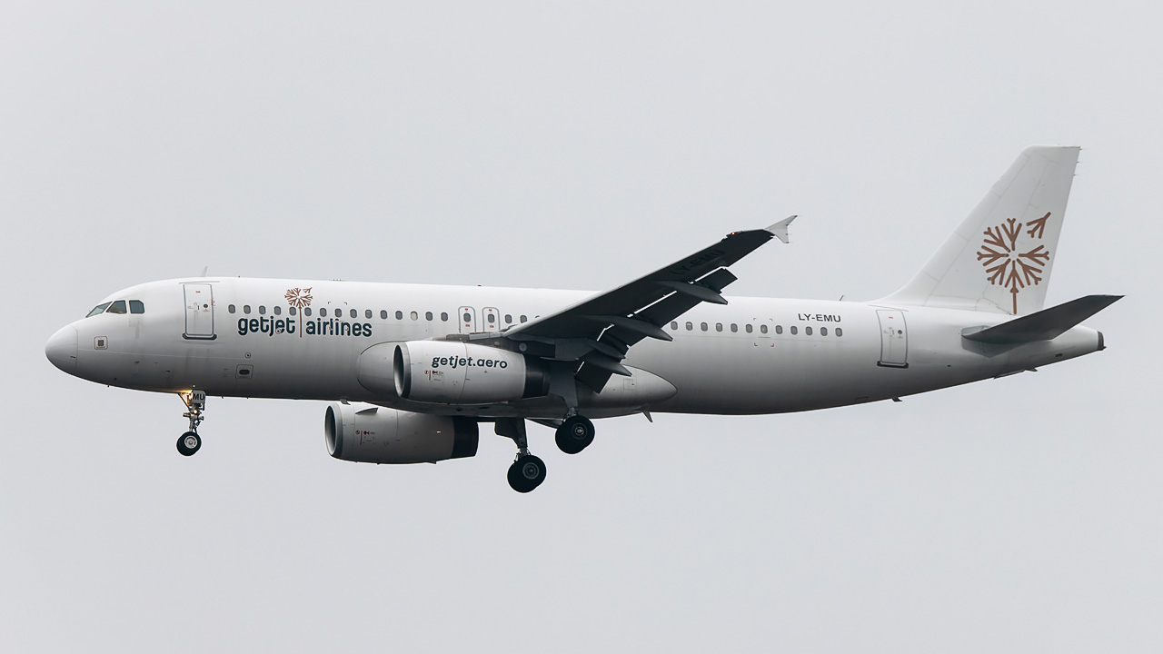 LY-EMU GetJet Airlines Airbus A320-200