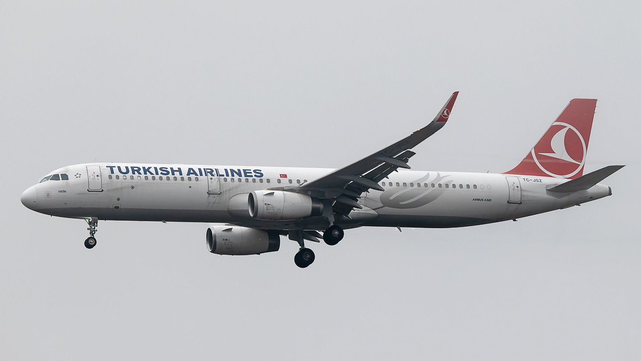 TC-JSZ Turkish Airlines Airbus A321-200/S