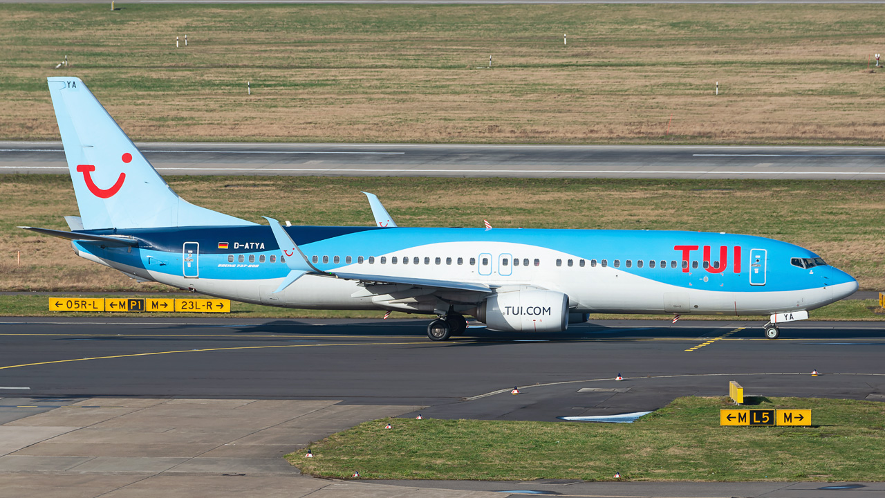 D-ATYA TUIfly Boeing 737-800