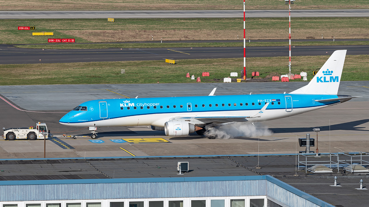 PH-EZB KLM cityhopper Embraer ERJ-190