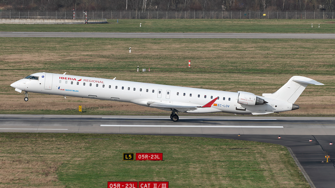 EC-LOV Iberia Regional (Air Nostrum) Canadair CRJ1000