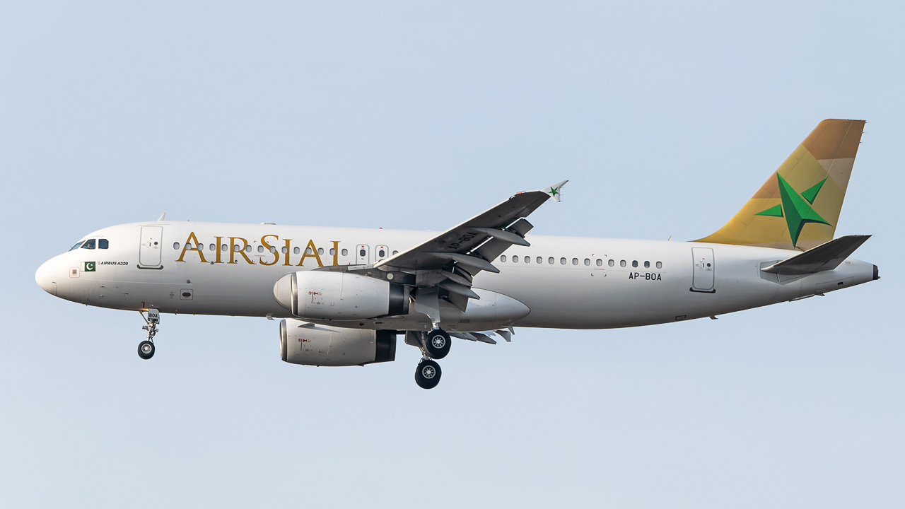 AP-BOA Air Sial Airbus A320-200