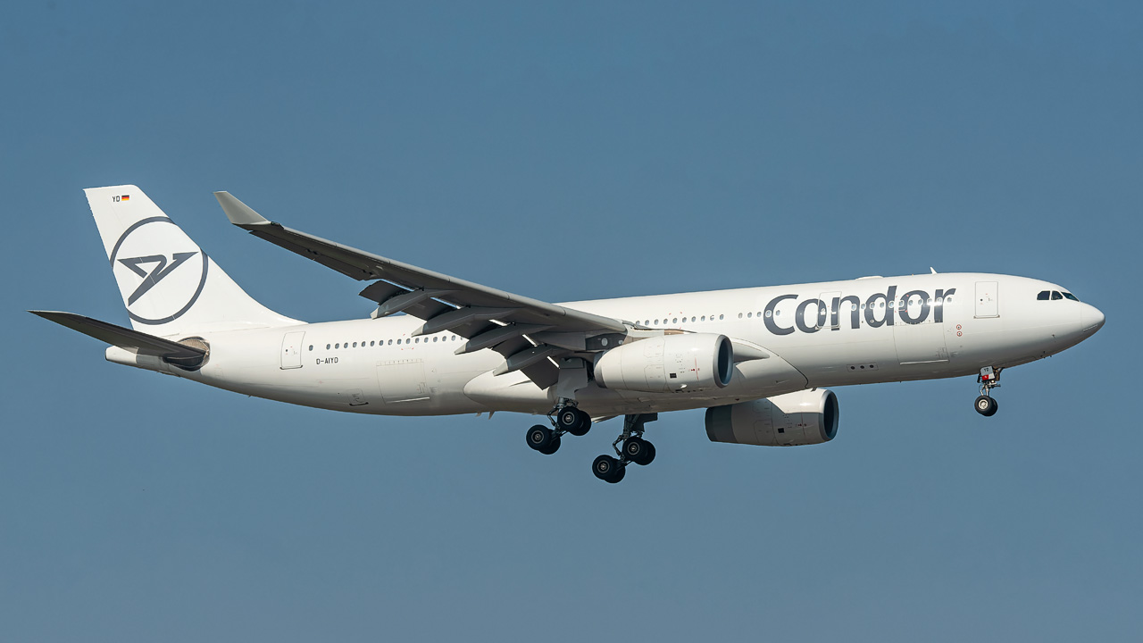 D-AIYD Condor Airbus A330-200