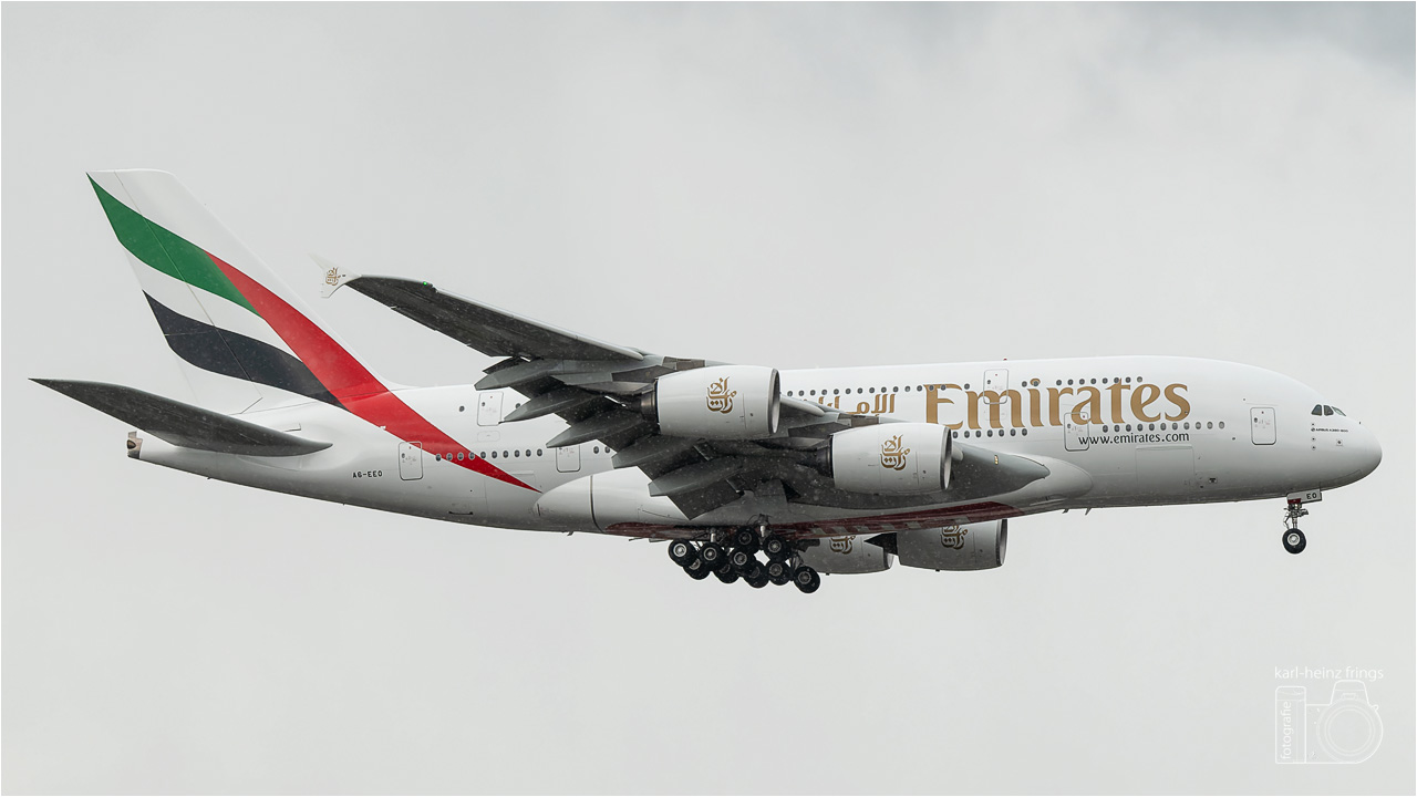 A6-EEO Emirates Airbus A380-800