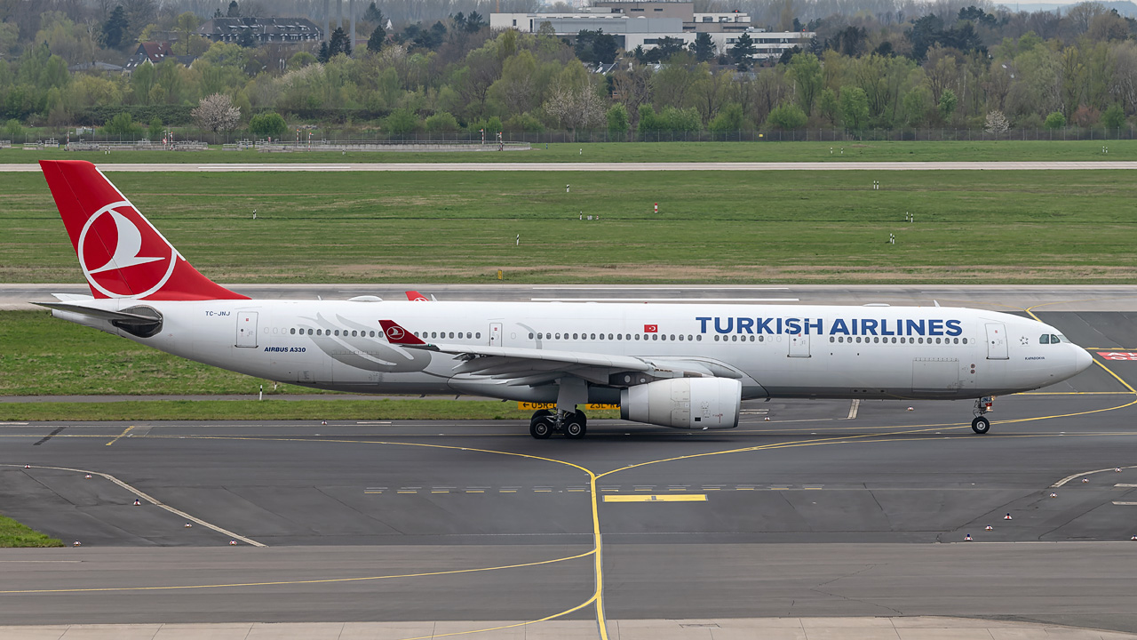 TC-JNJ Turkish Airlines Airbus A330-300