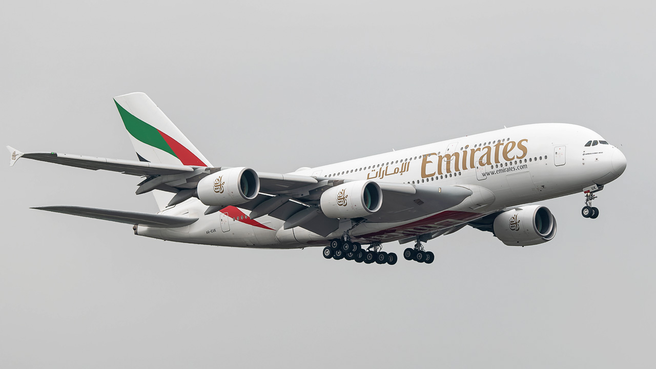 A6-EUK Emirates Airbus A380-800