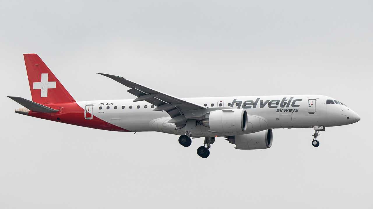 HB-AZH Helvetic Airways Embraer ERJ-190 E2