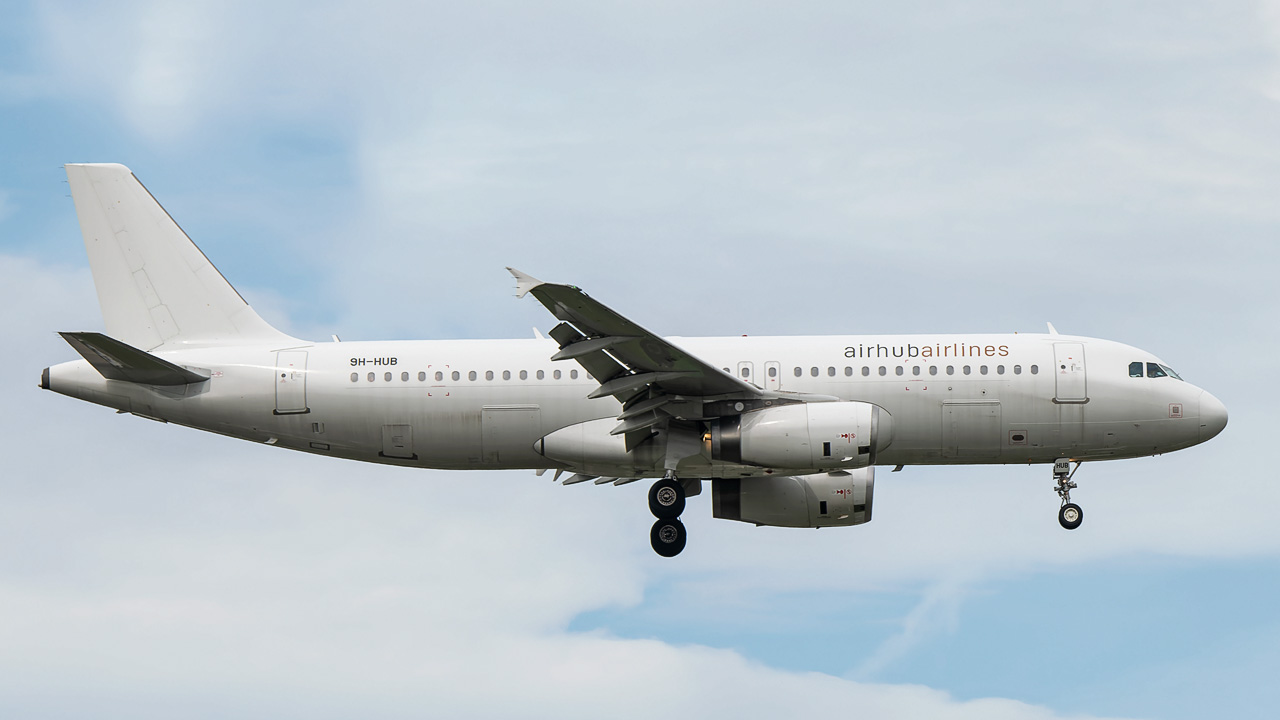 9H-HUB Airhub Airlines Airbus A320-200