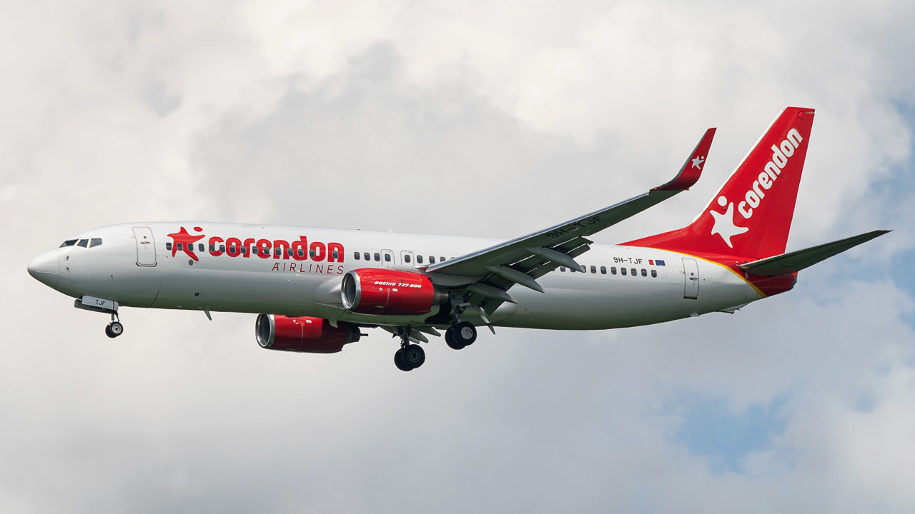 9H-TJF Corendon Airlines Europe Boeing 737-800