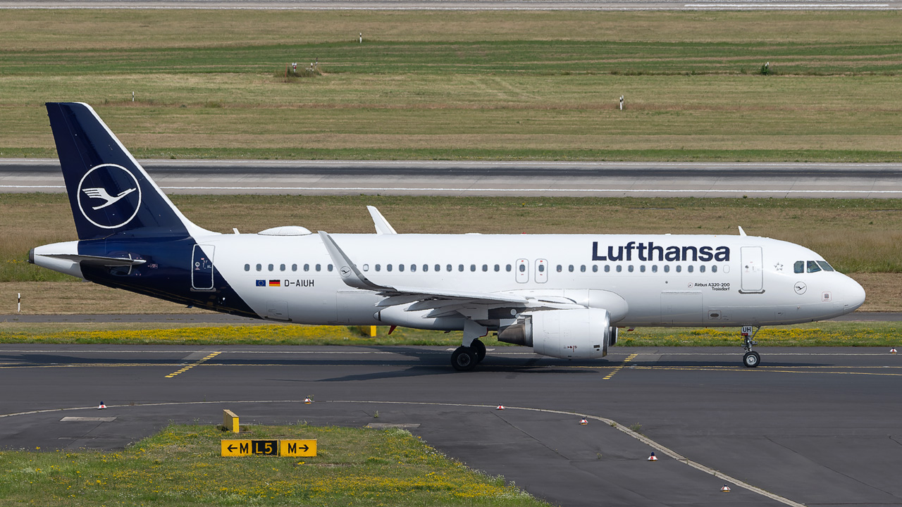 D-AIUH Lufthansa Airbus A320-200/S