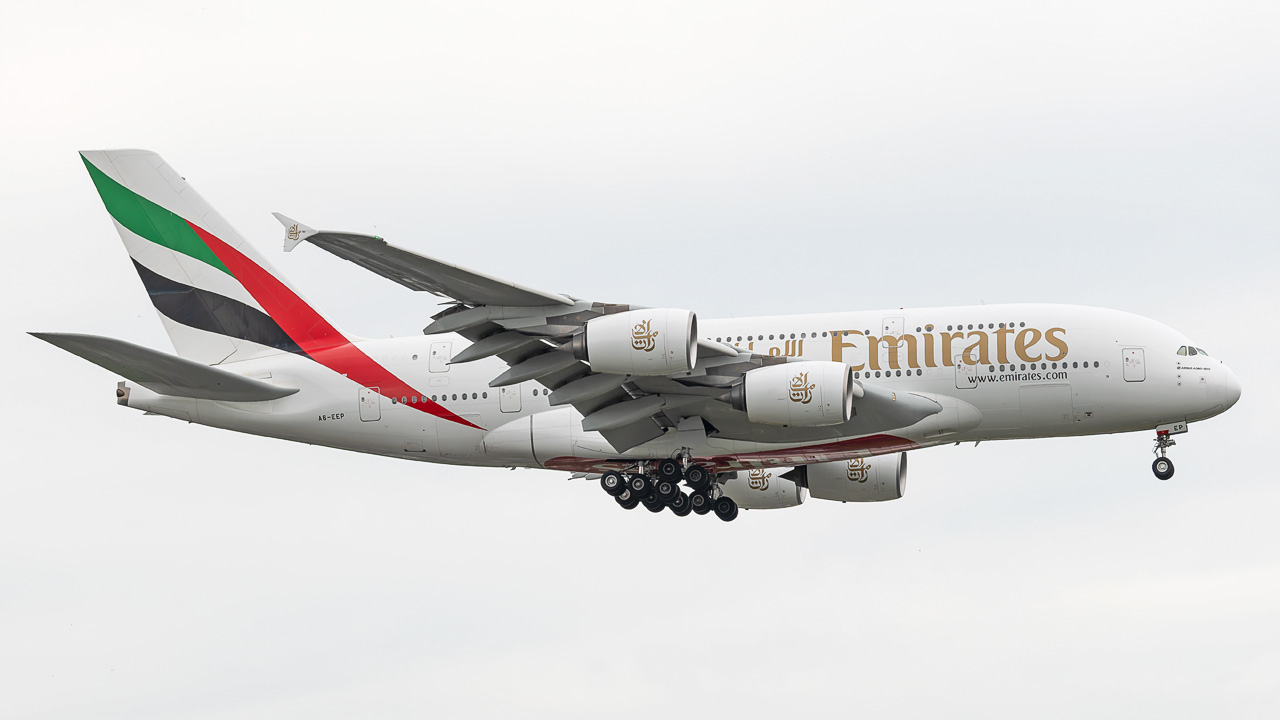 A6-EEP Emirates Airbus A380-800