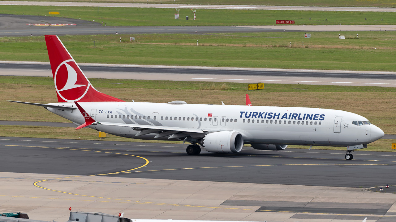 TC-LYA Turkish Airlines Boeing 737 MAX 9