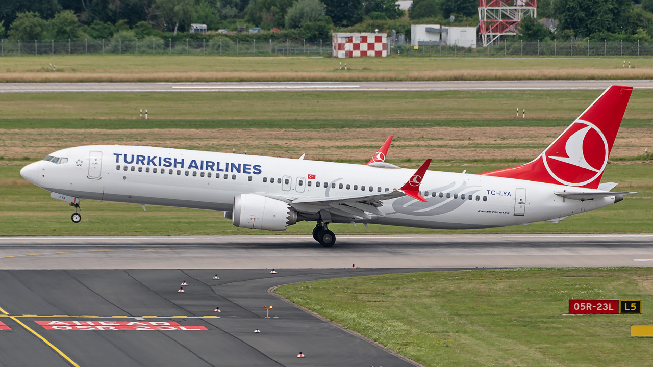 TC-LYA Turkish Airlines Boeing 737 MAX 9