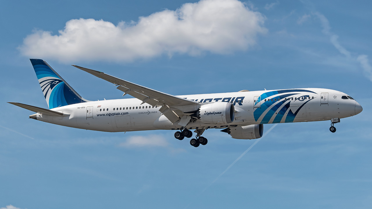 SU-GEU Egypt Air Boeing 787-9 Dreamliner