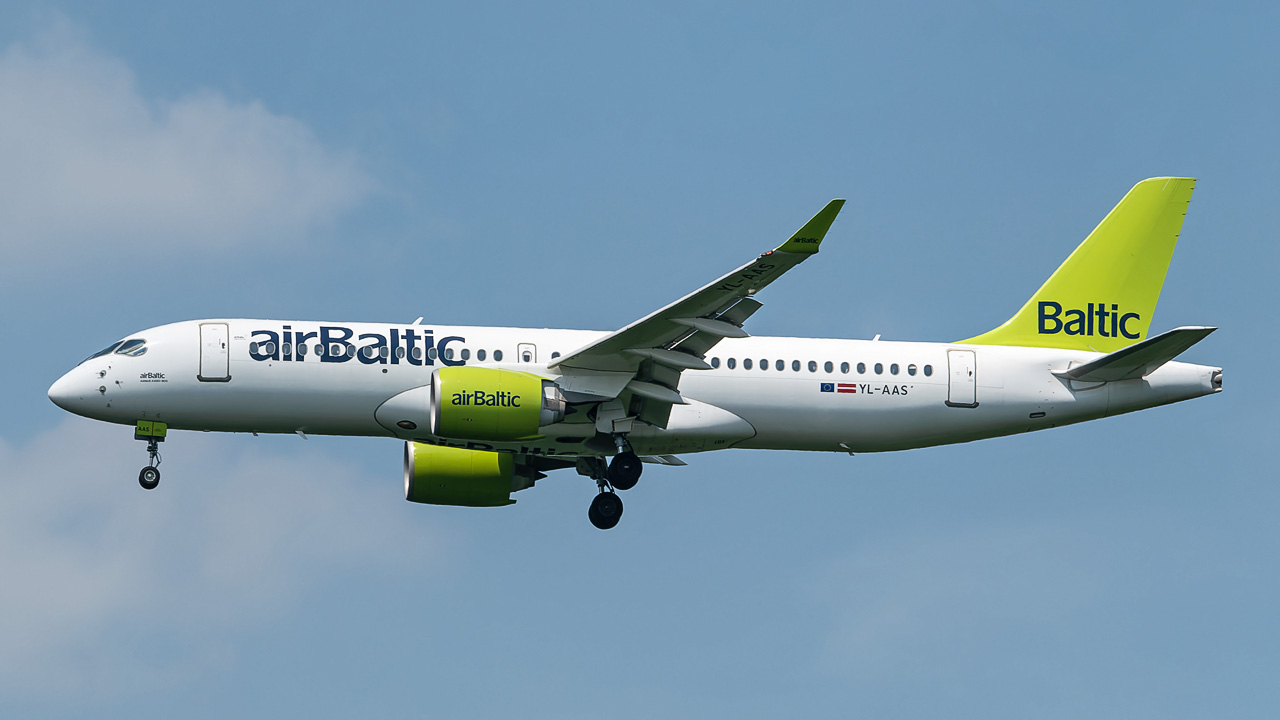 YL-AAS airBaltic Airbus A220-300
