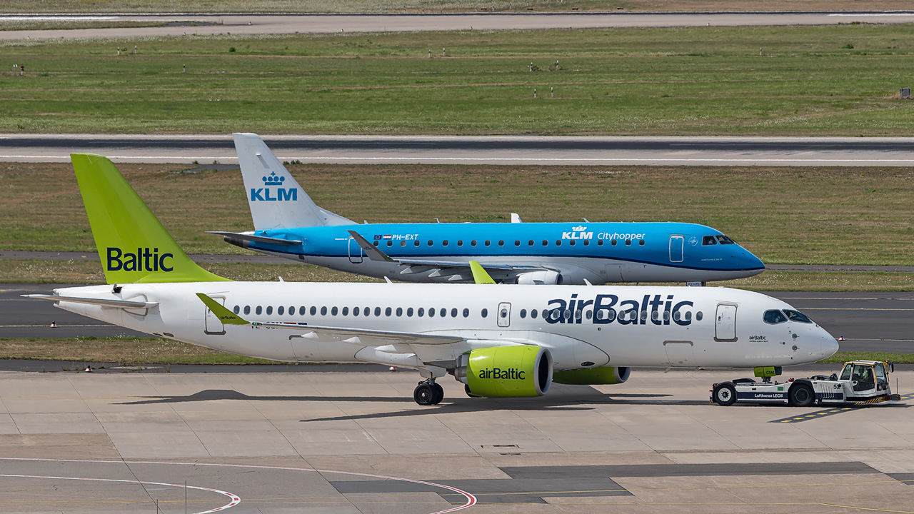 YL-CSM Air Baltic Airbus A220-300