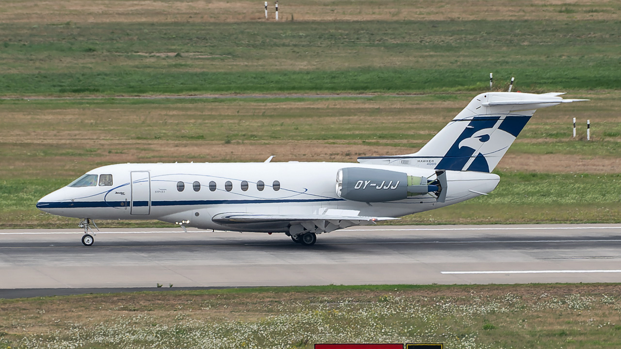 OY-JJJ Sun-Air of Scandinavia Hawker 4000 Horizon