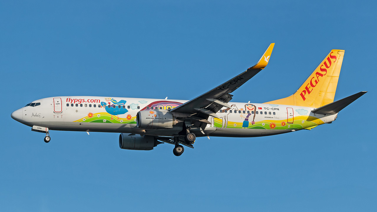 TC-CPN Pegasus Airlines Boeing 737-800