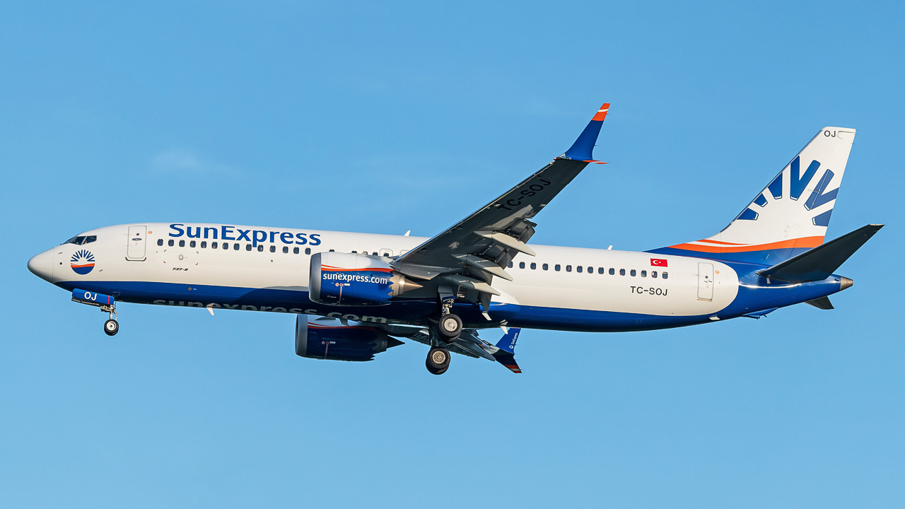 TC-SOJ SunExpress Boeing 737 MAX 8