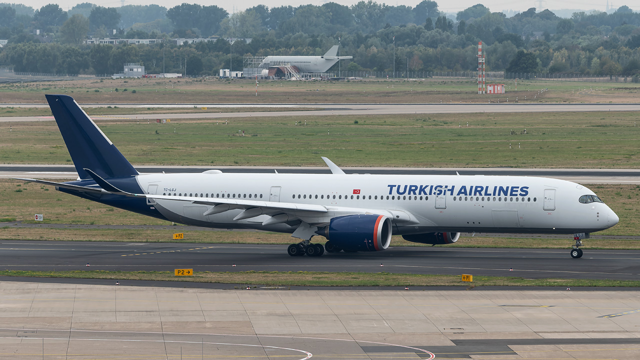 TC-LGJ Turkish Airlines Airbus A350-900