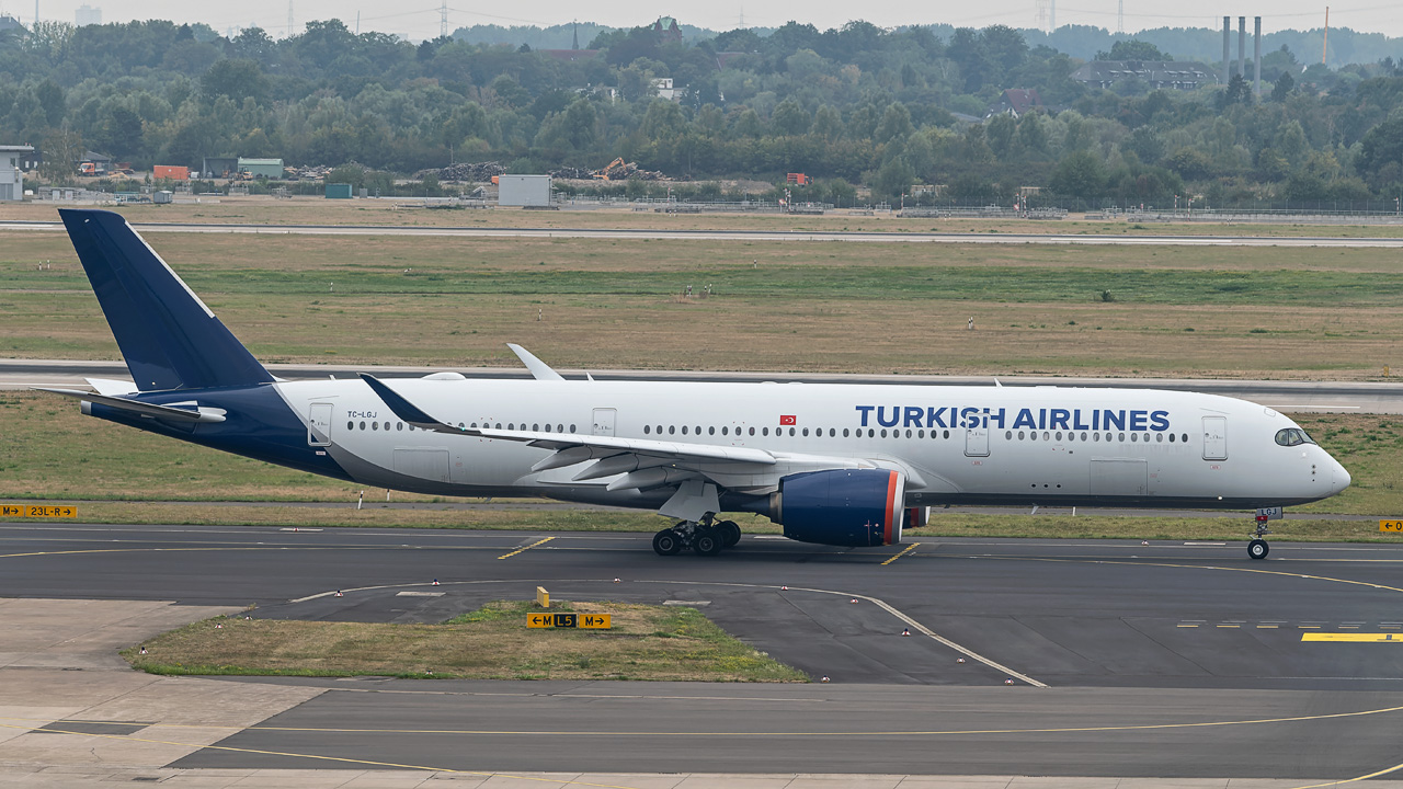TC-LGJ Turkish Airlines Airbus A350-900