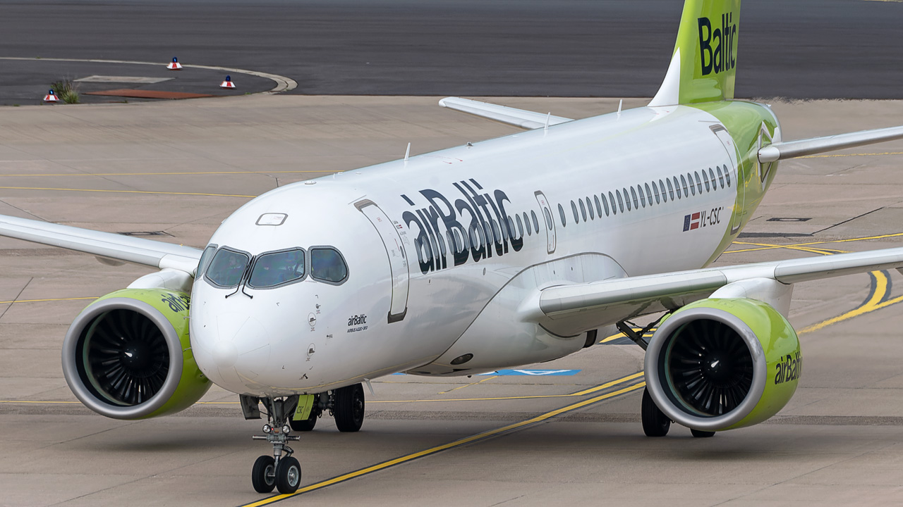 YL-CSC AirBaltic Airbus A220-300