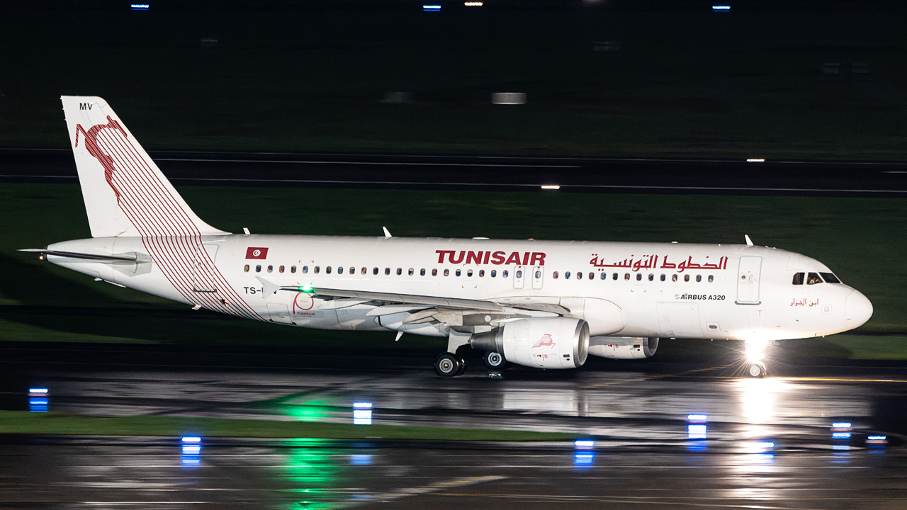 TS-IMV Tunisair Airbus A320-200