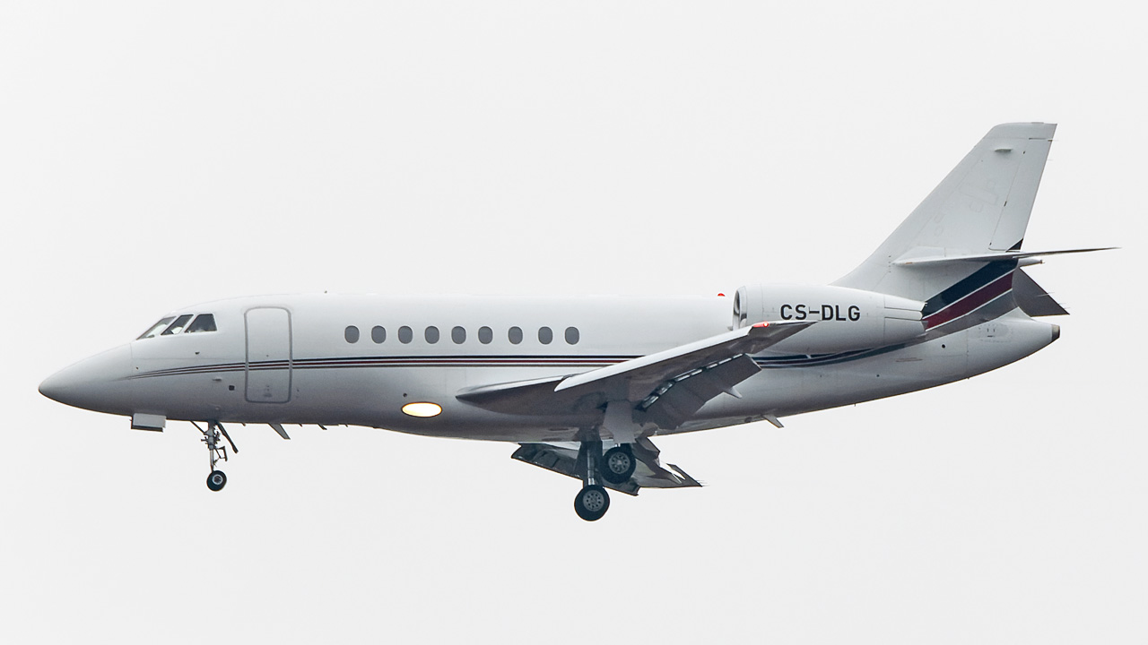 CS-DLG Netjets Europe Dassault Falcon 2000EX