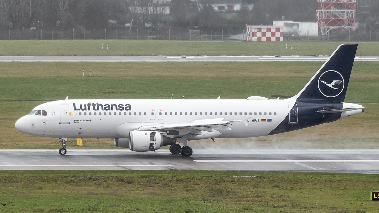 D-AIQT Lufthansa Airbus A320-200