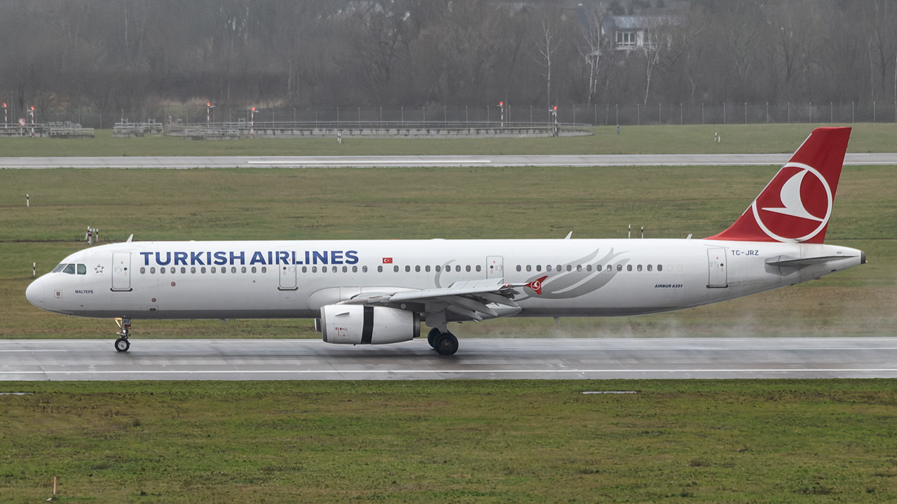 TC-JRZ Turkish Airlines Airbus A321-200