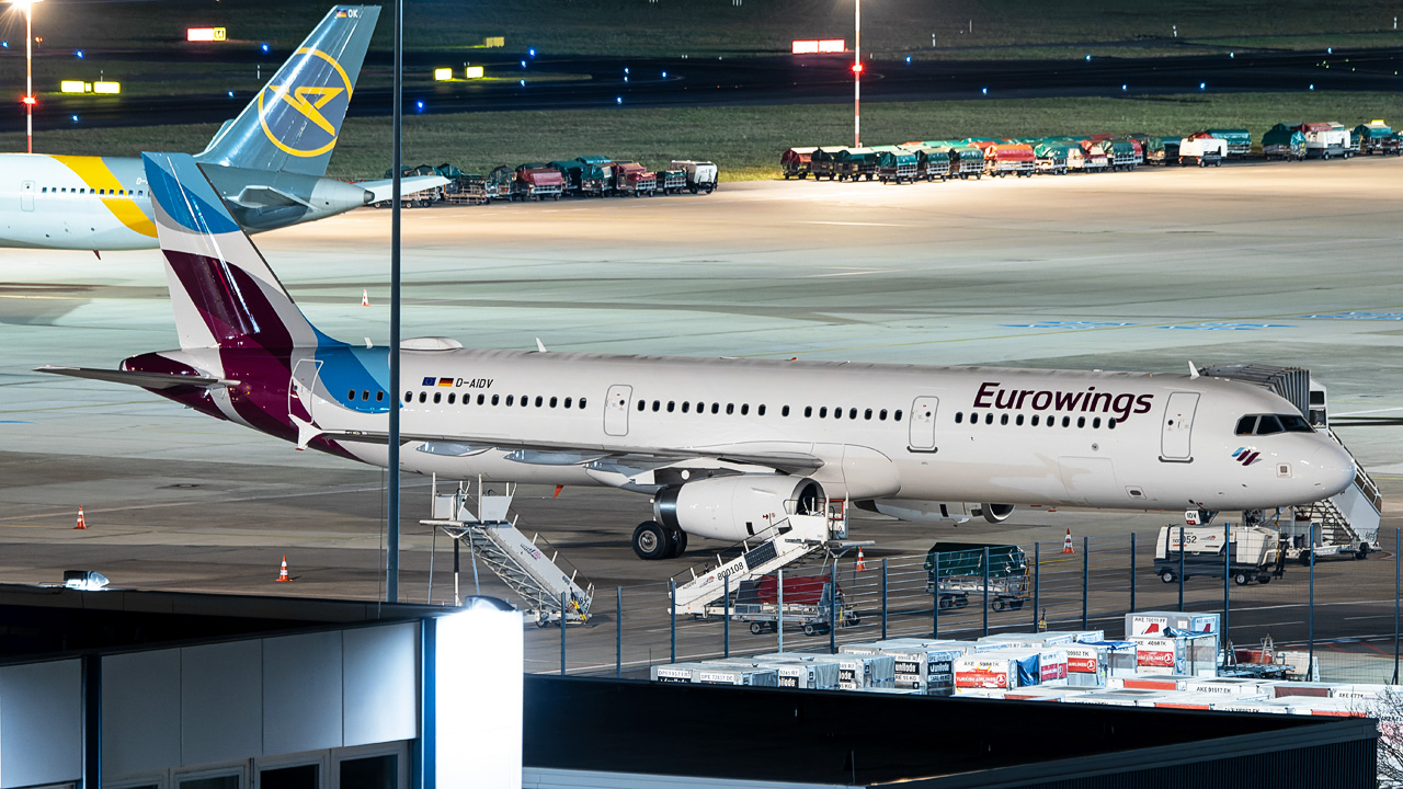 D-AIDV Eurowings Airbus A321-200