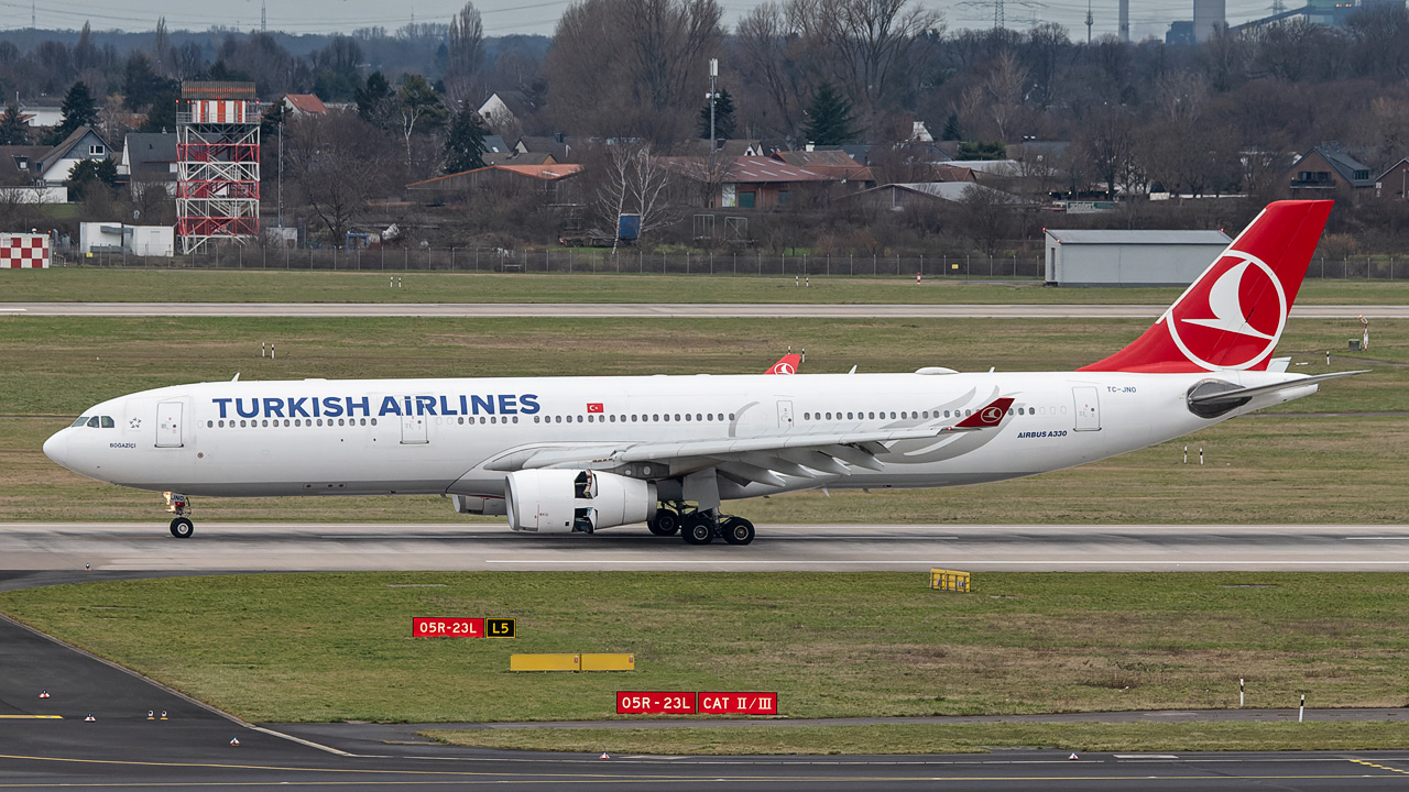 TC-JNO Turkish Airlines Airbus A330-300