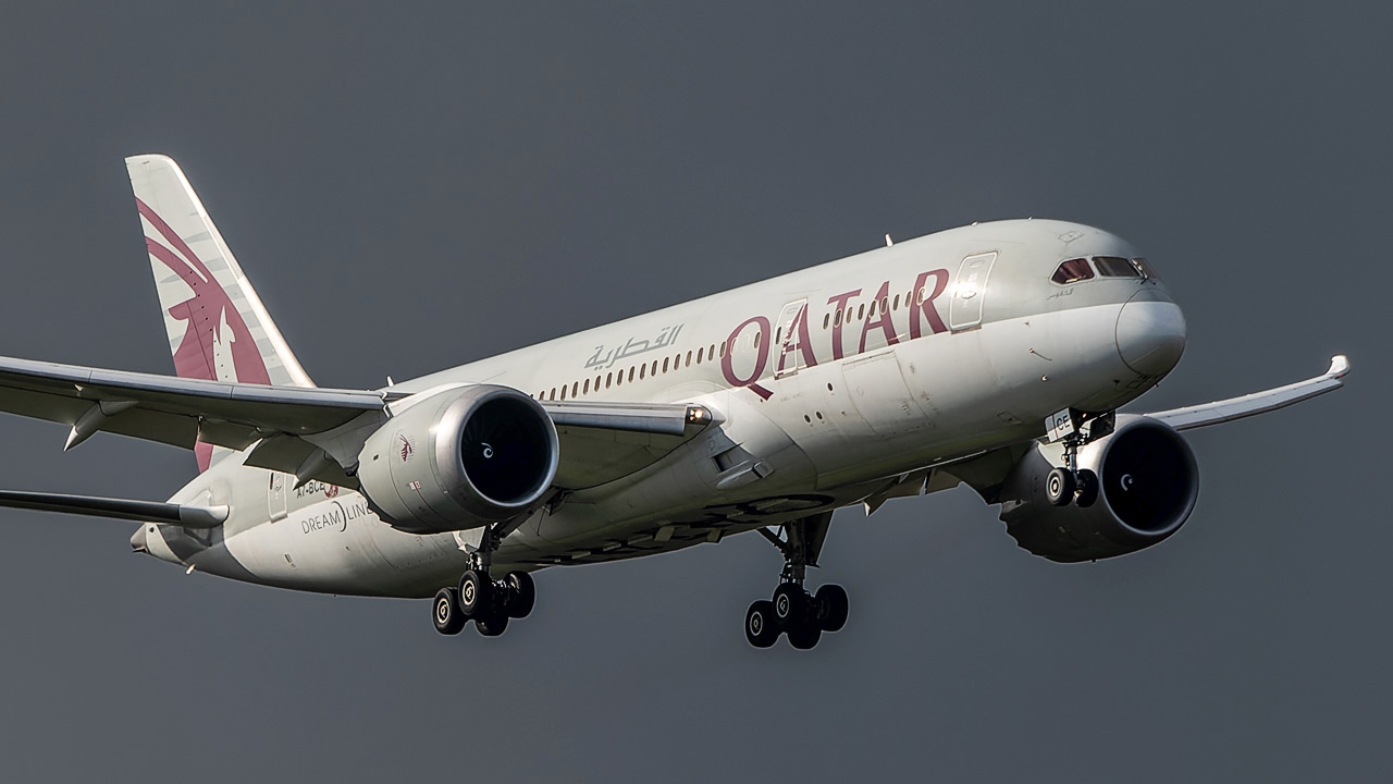 A7-BCE Qatar Airways Boeing 787-8