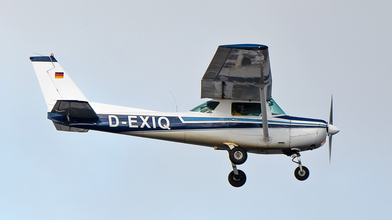 D-EXIQ Reims-Cessna F152