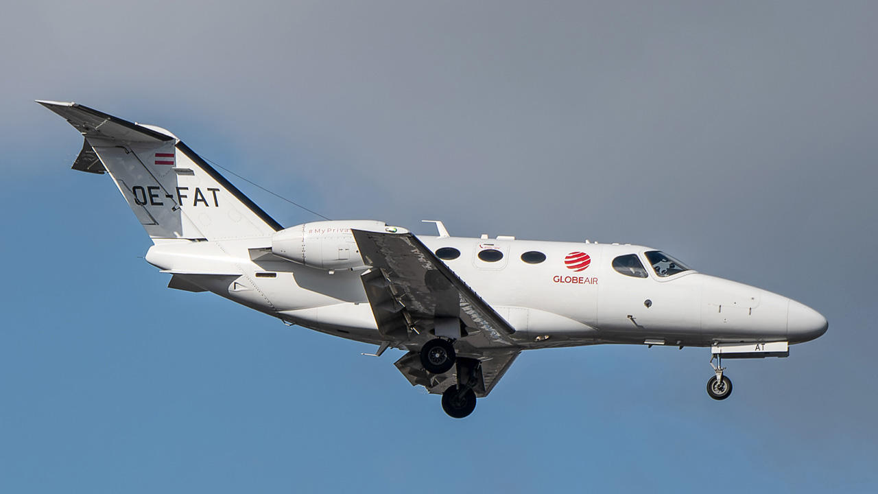 OE-FAT GlobeAir Cessna 510 Citation Mustang