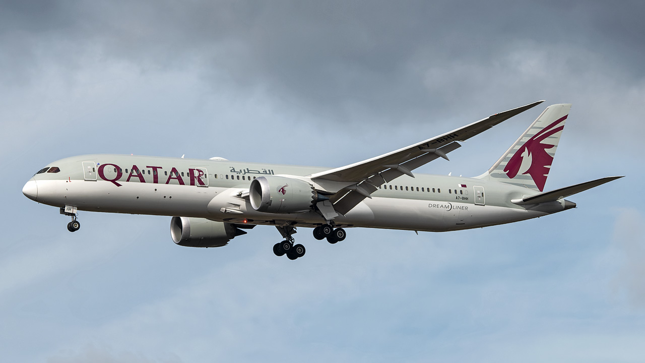 A7-BHH Qatar Airways Boeing 787-9 Dreamliner