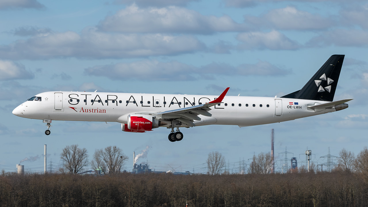 OE-LWH Austrian Airlines Embraer ERJ-190