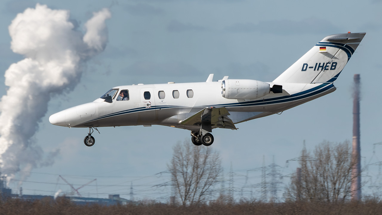 D-IHEB Silver Cloud Air Cessna 525 Citation CJ1