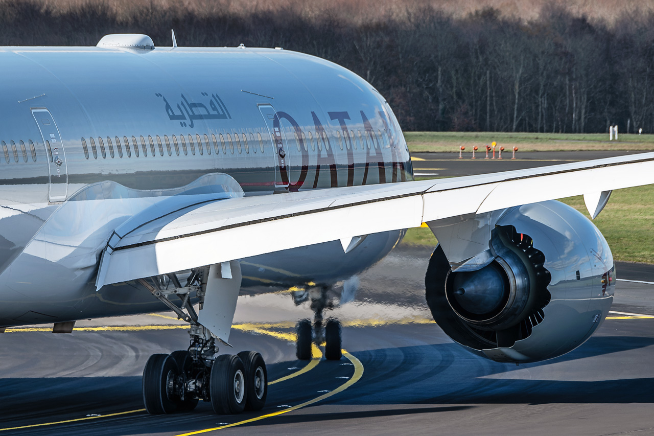 A7-BHH Qatar Airways Boeing 787-9 Dreamliner