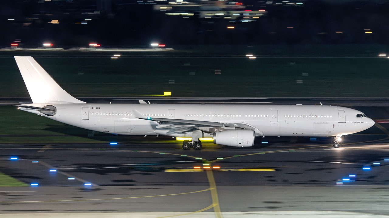 9H-SMG SmartLynx Malta Airbus A330-300