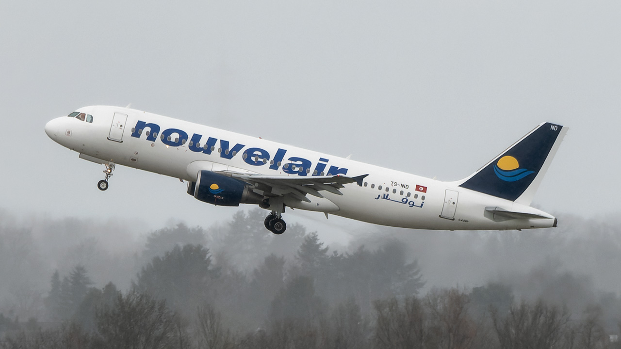 TS-IND Nouvelair Airbus A320-200