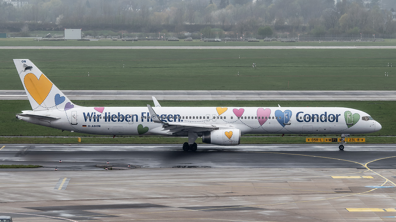 D-ABON Condor Boeing 757-300